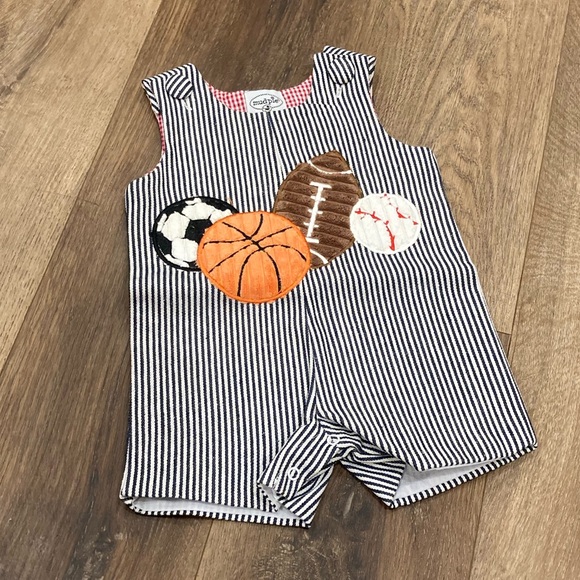 Mudpie Stripe Shortalls Football Basketball Baseball Soccer Sports 0-6m - Picture 3 of 12